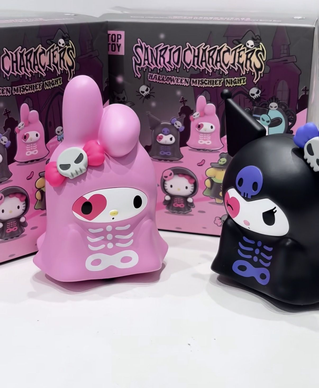 TOPTOY サンリオ マイメロディとクロミを並べた写真
