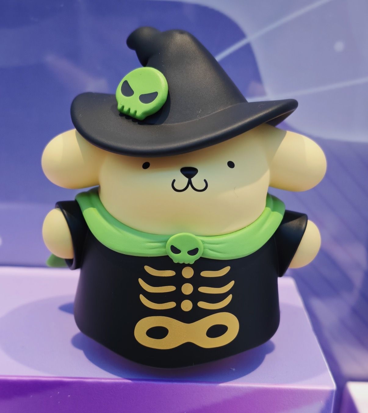 TOPTOY サンリオ 魔女帽子と緑のマントを着けたポムポムプリン