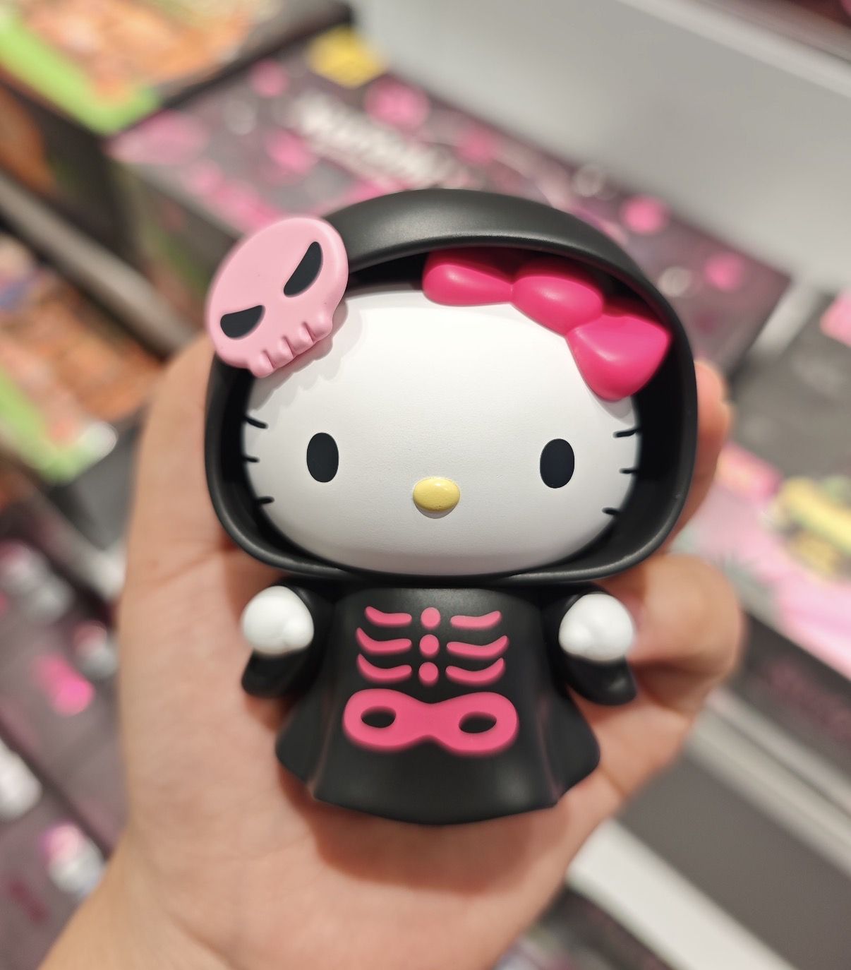 TOPTOY サンリオ 手の上にのせたハローキティのフィギュア